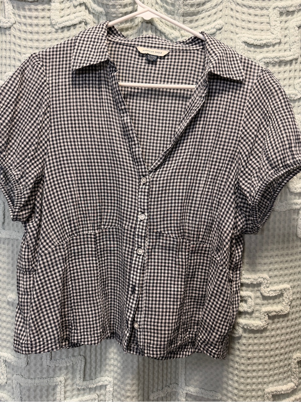 American Eagle Navy/White Gingham Button-Front Short Sleeve Top